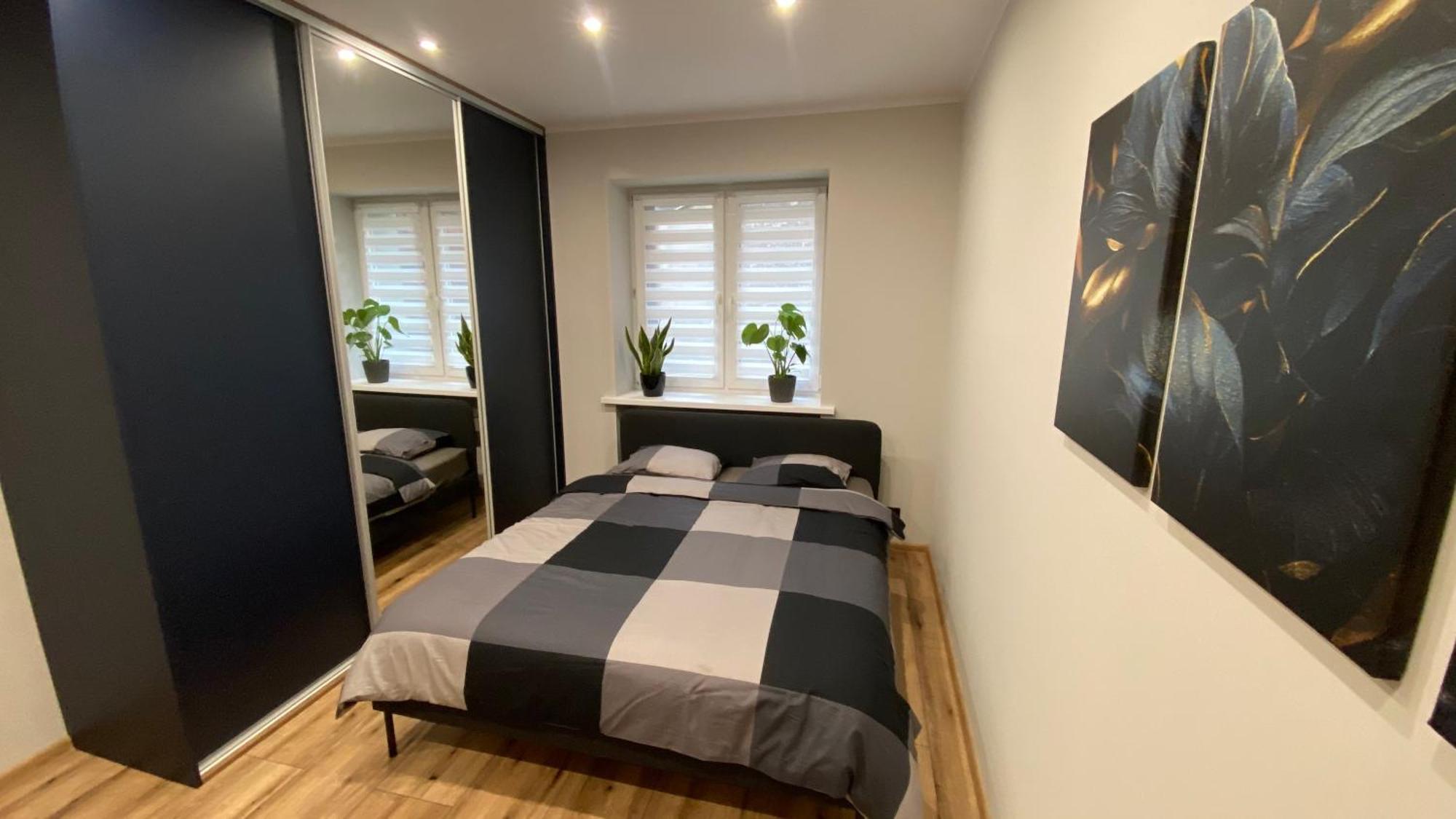 Apartament Centrum Zabrze Ngoại thất bức ảnh